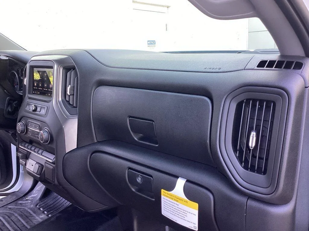 New 2026 Summit White Chevrolet Work Truck image 17