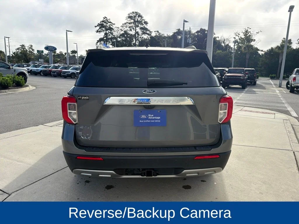 Used 2024 Gray Metallic Ford XLT image 6