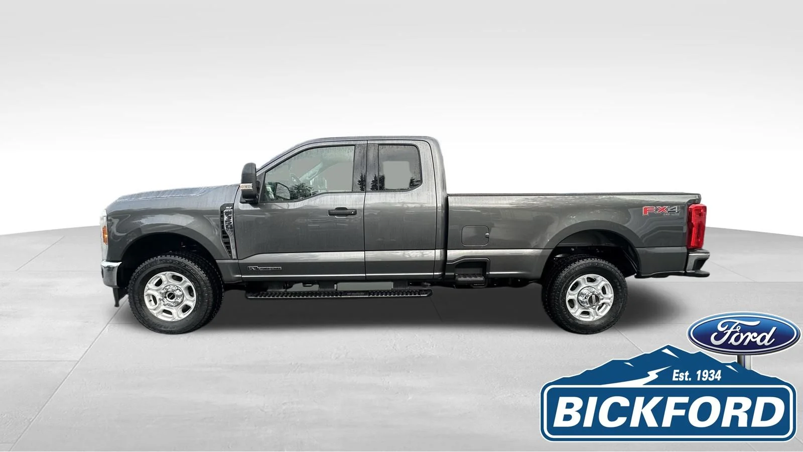 New 2026 Gray Ford XLT image 15