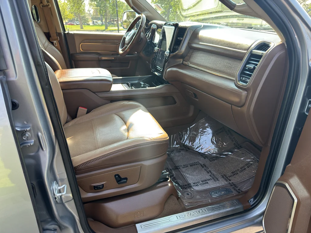Used 2020 Billet Silver Metallic Clearcoat Ram Longhorn image 10