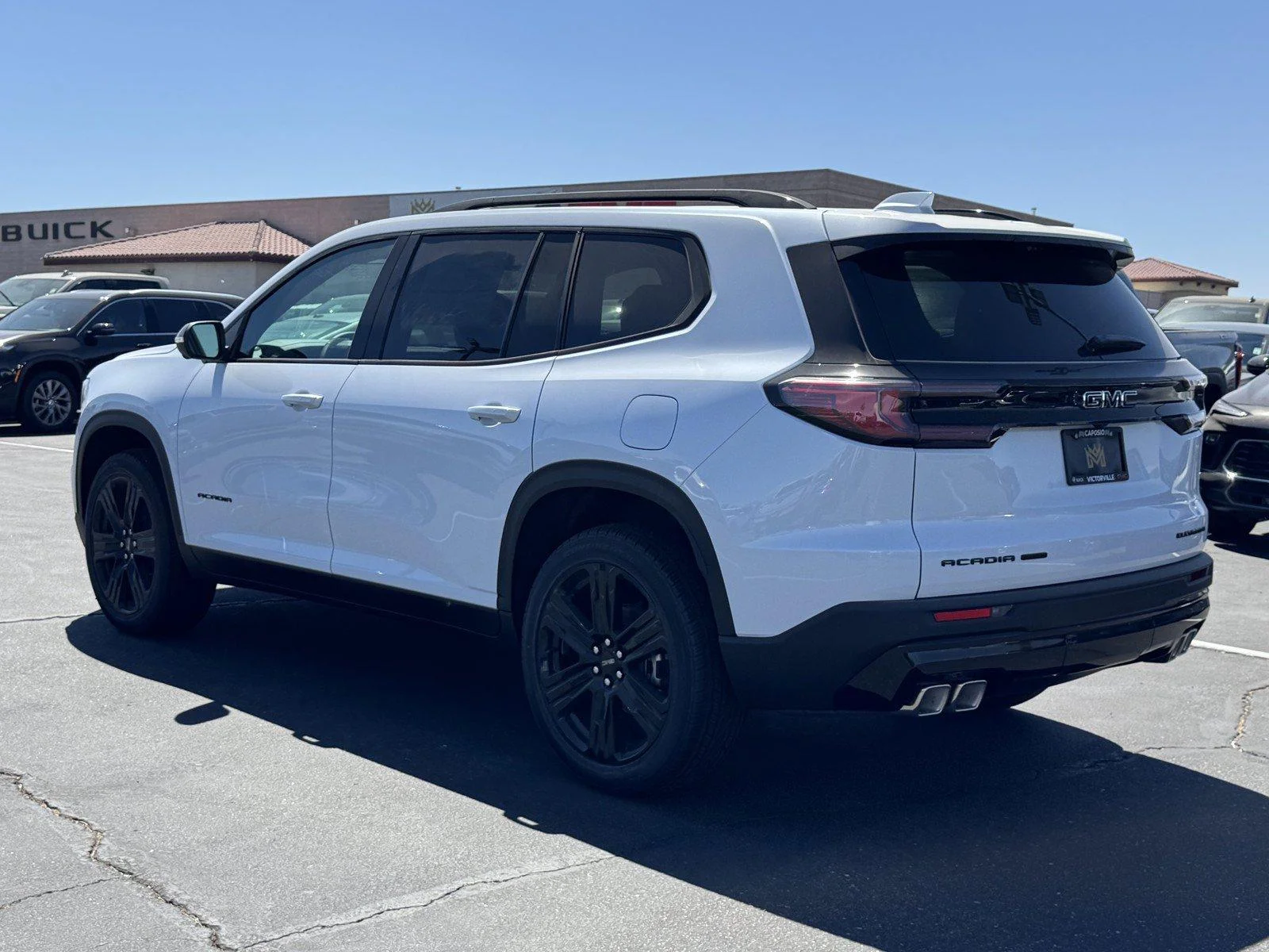 New 2026 Glacier White Tricoat GMC Elevation image 4