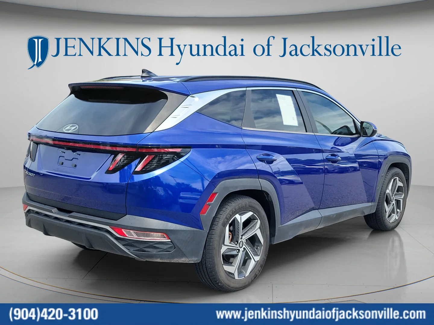 Used 2022 Intense Blue Hyundai SEL image 3