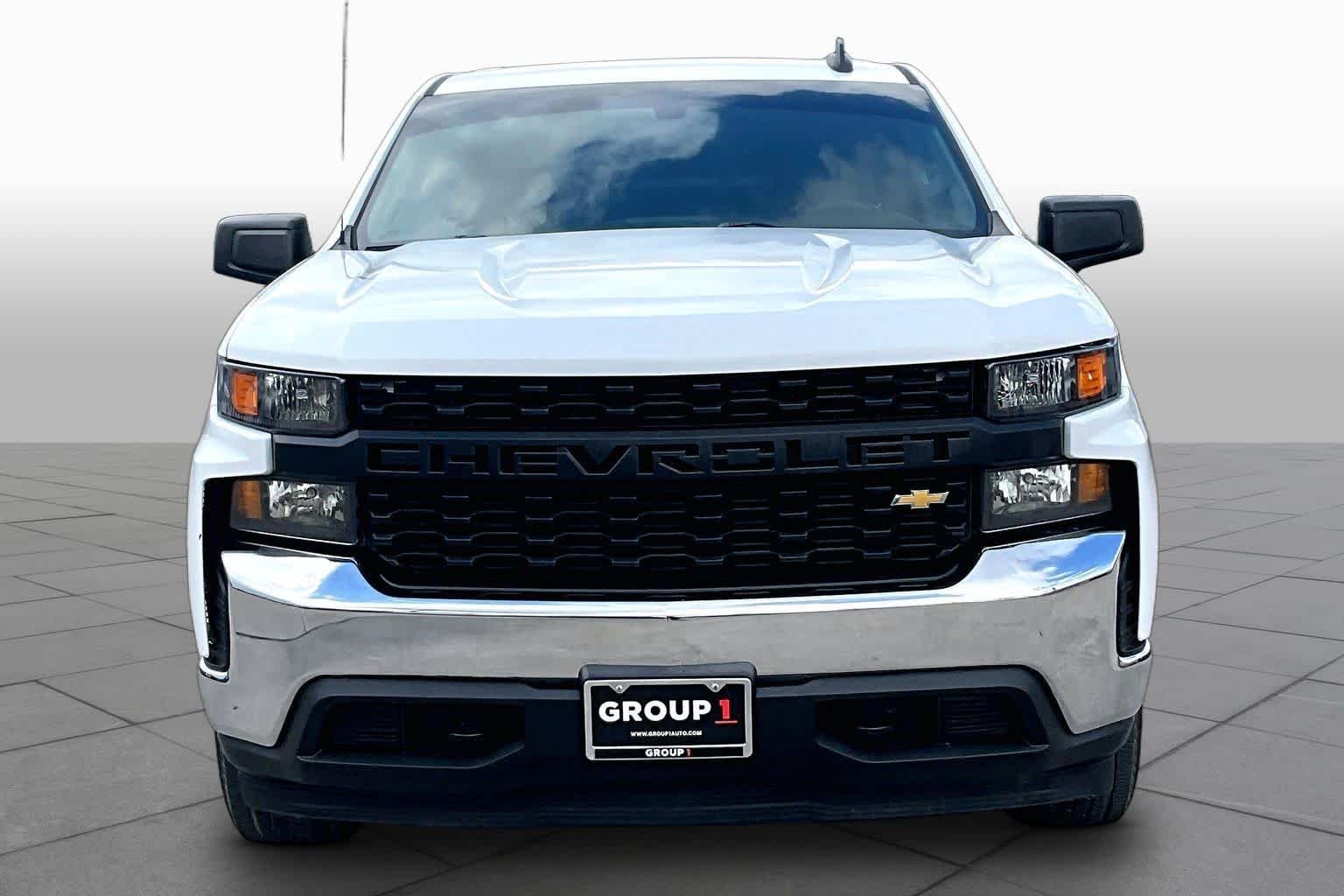 Used 2022 Summit White Chevrolet Work Truck image 4