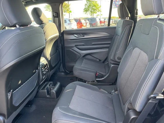 New 2026 Bright White Clearcoat Jeep Laredo image 13