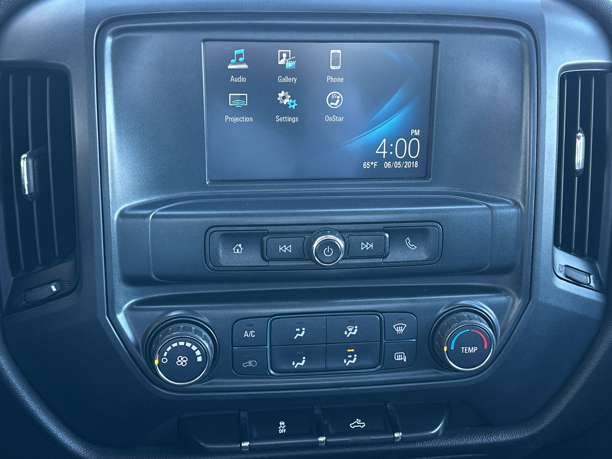 Used 2018 Silver Ice Metallic Chevrolet Work Truck image 3
