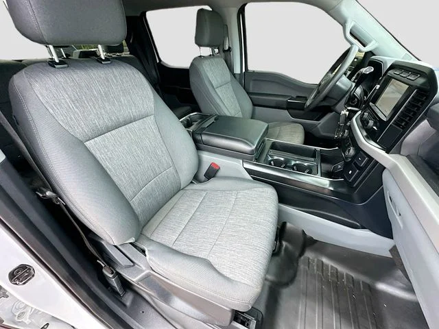Used 2023 White Ford XL image 26
