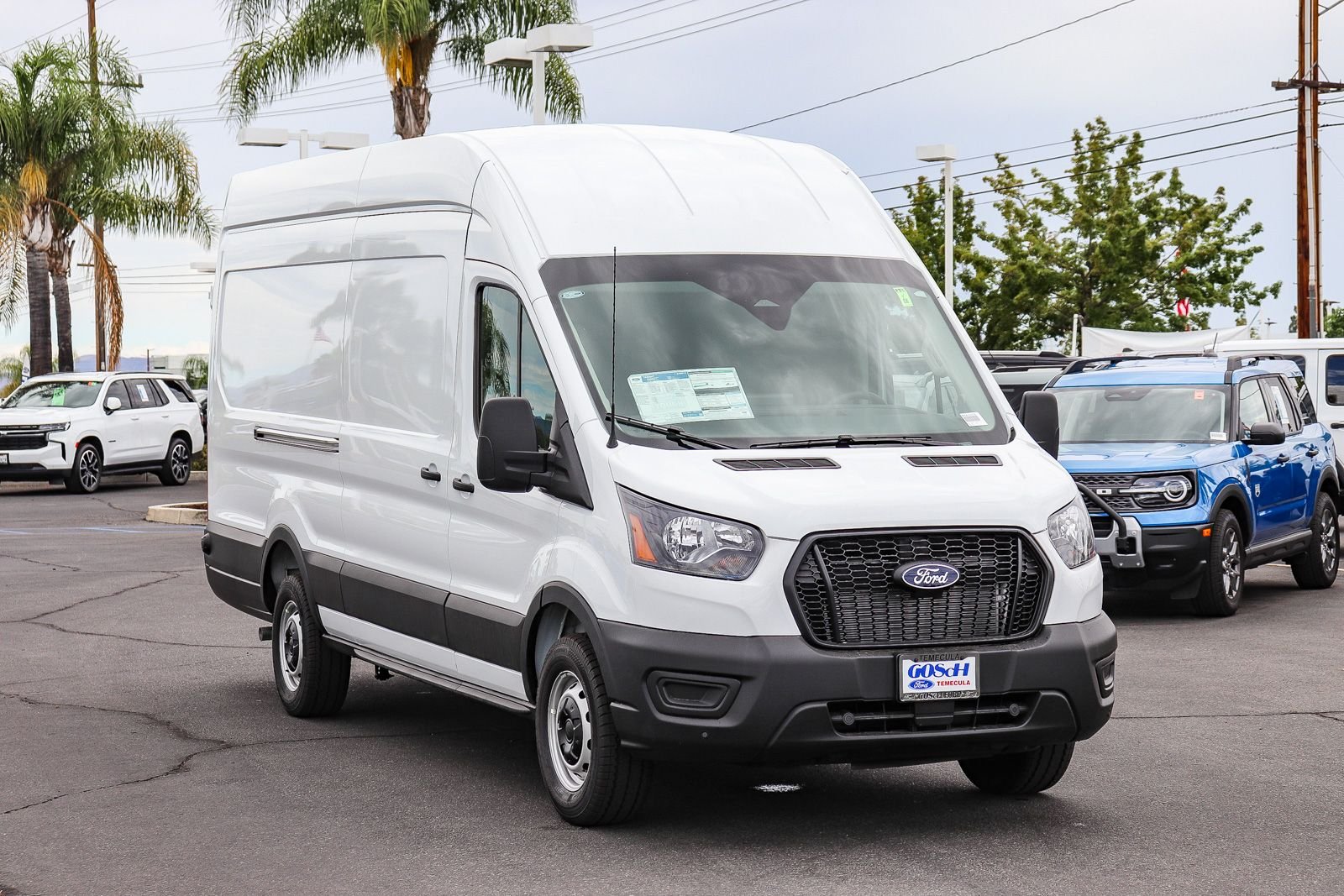 New 2026 Oxford White Ford Cargo Van image 3