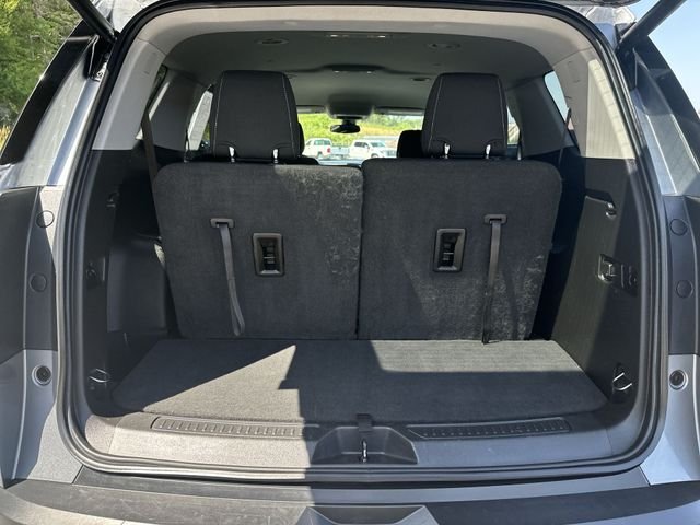 Used 2021 Gray GMC SLE image 22
