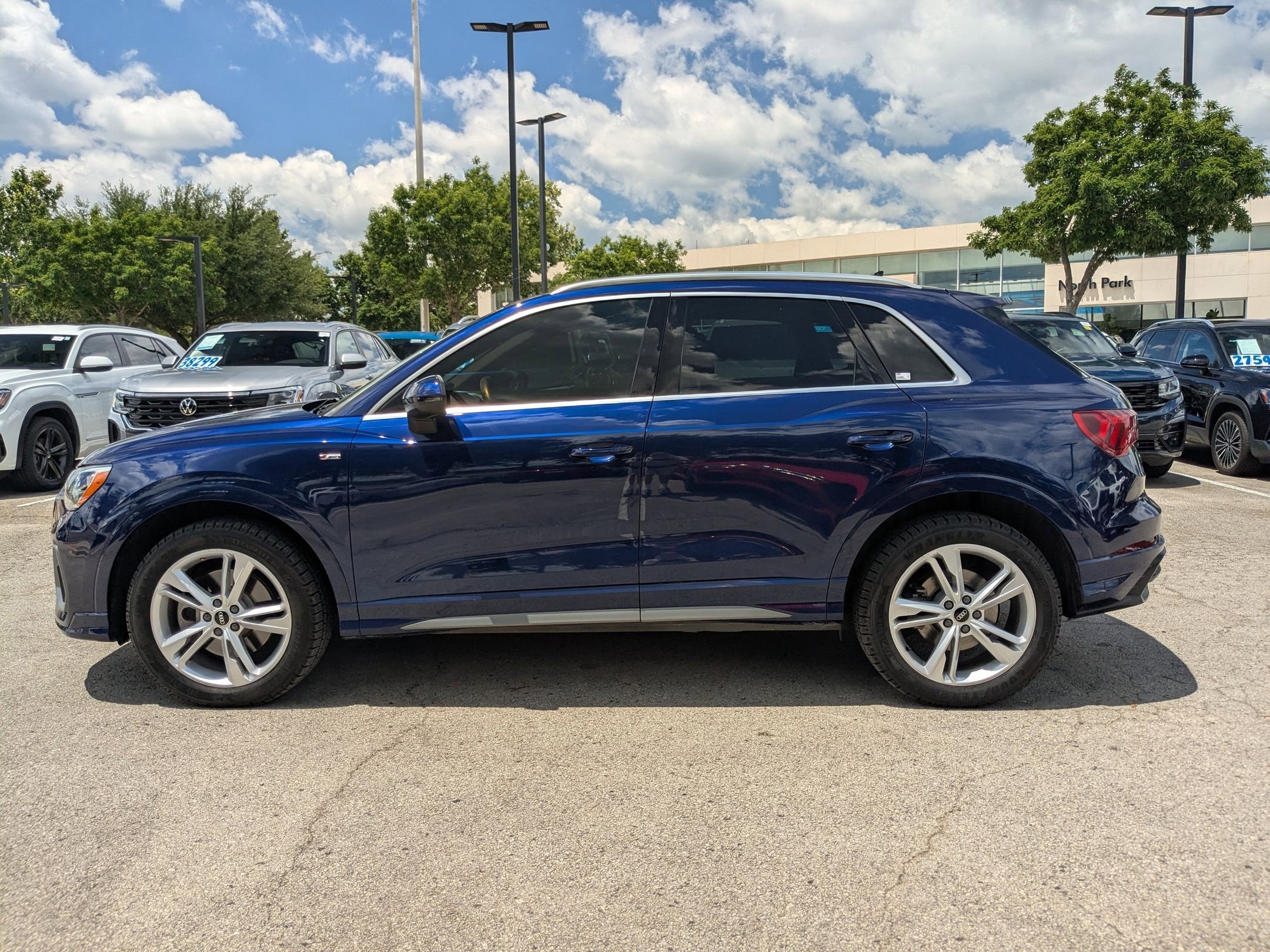Used 2021 Blue Metallic Audi S line Premium image 6