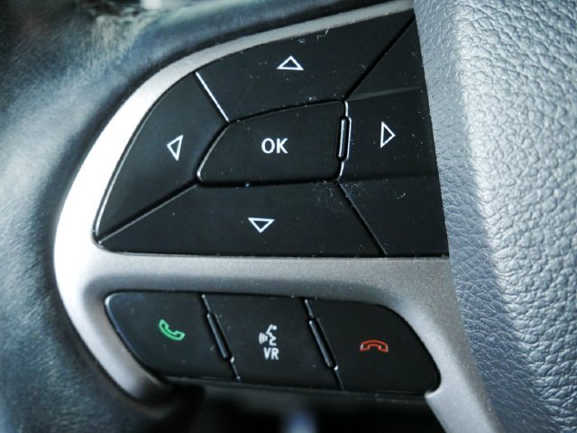 Used 2019 White Jeep Limited image 26