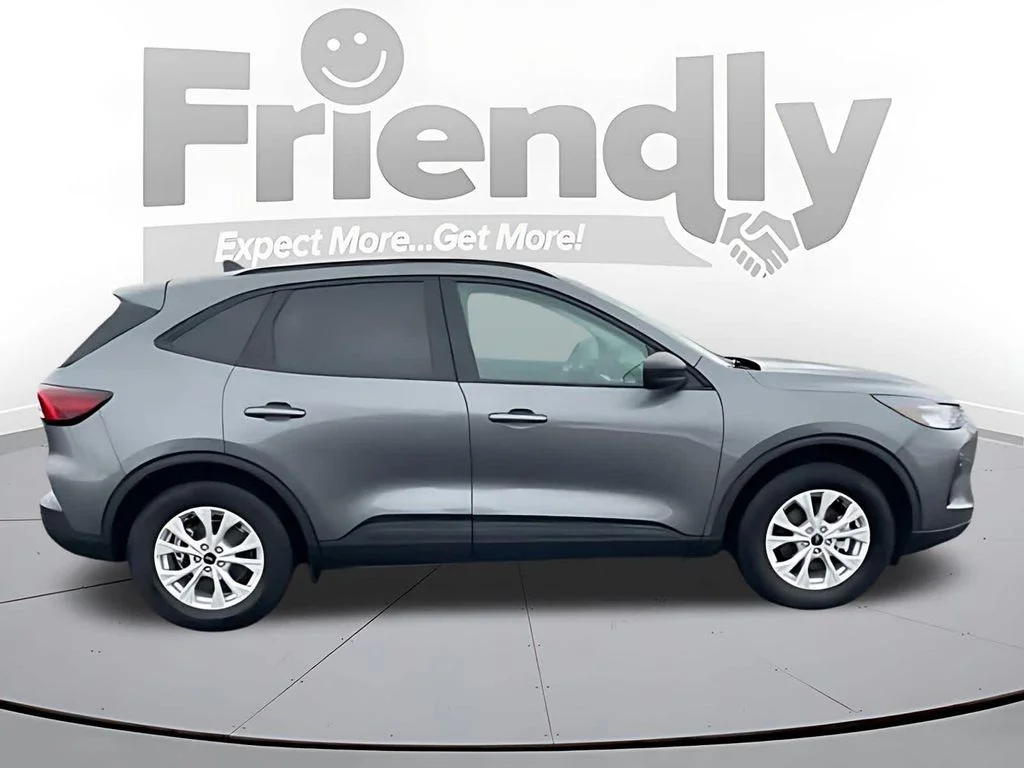 Used 2025 Gray Ford Active image 4