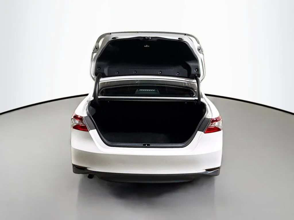 Certified Used 2022 Ice Edge Toyota Hybrid LE image 22