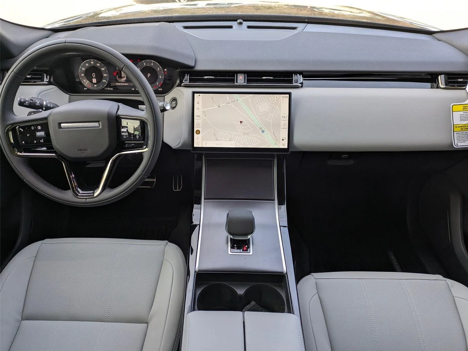 Used 2026 Carpathian Grey Premium Metallic Land Rover Dynamic SE image 29