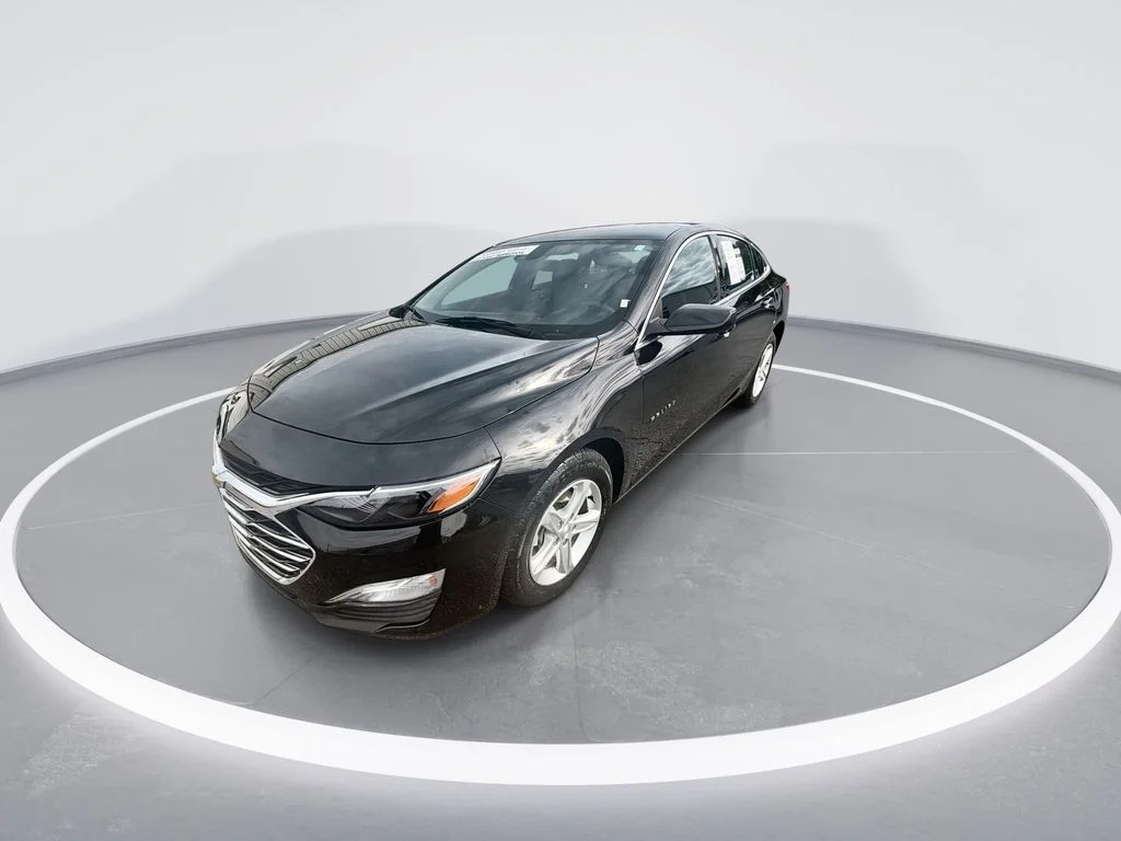 Used 2024 Black Chevrolet LS image 4