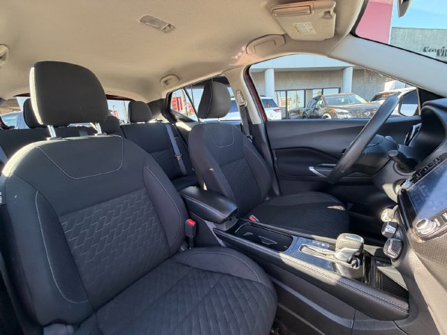 Used 2023 Red Nissan SV image 34