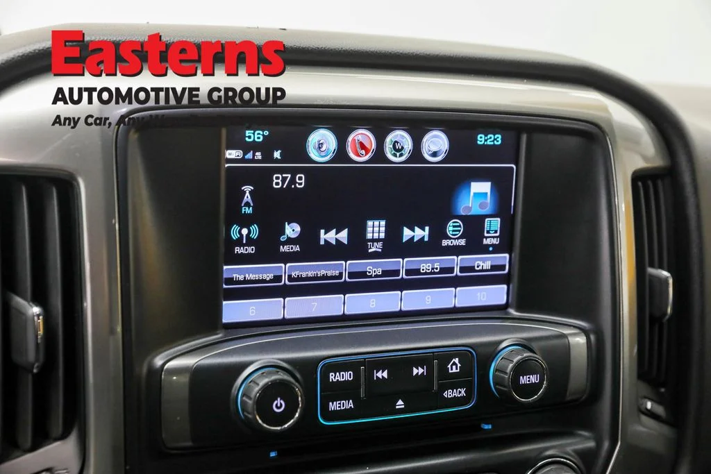 Used 2018 White Chevrolet LT image 19