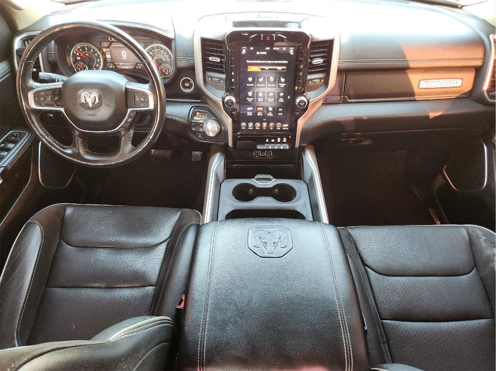 Used 2020 Diamond Black Crystal Pearlcoat Ram Laramie image 24