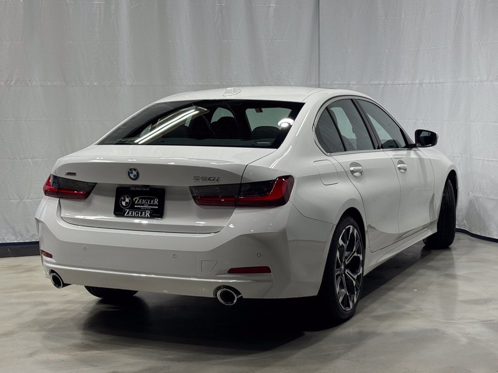 2026 BMW 3 Series 330i - Photo 6