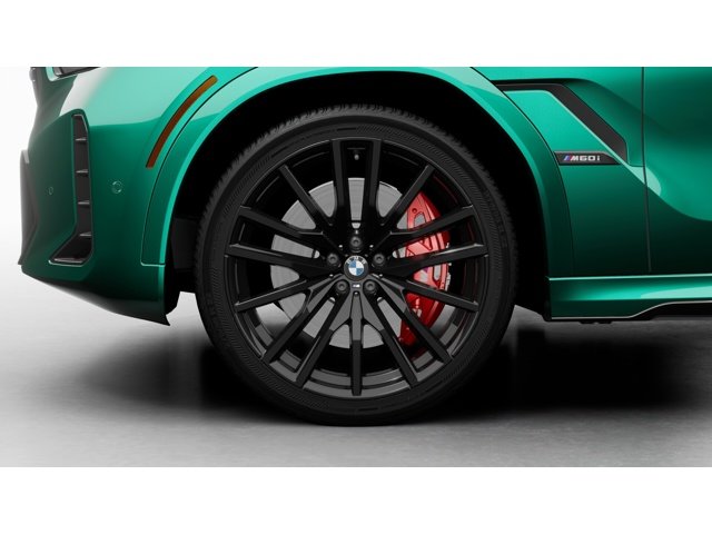 New 2027 Isle of Man Green Metallic BMW M60i image 7