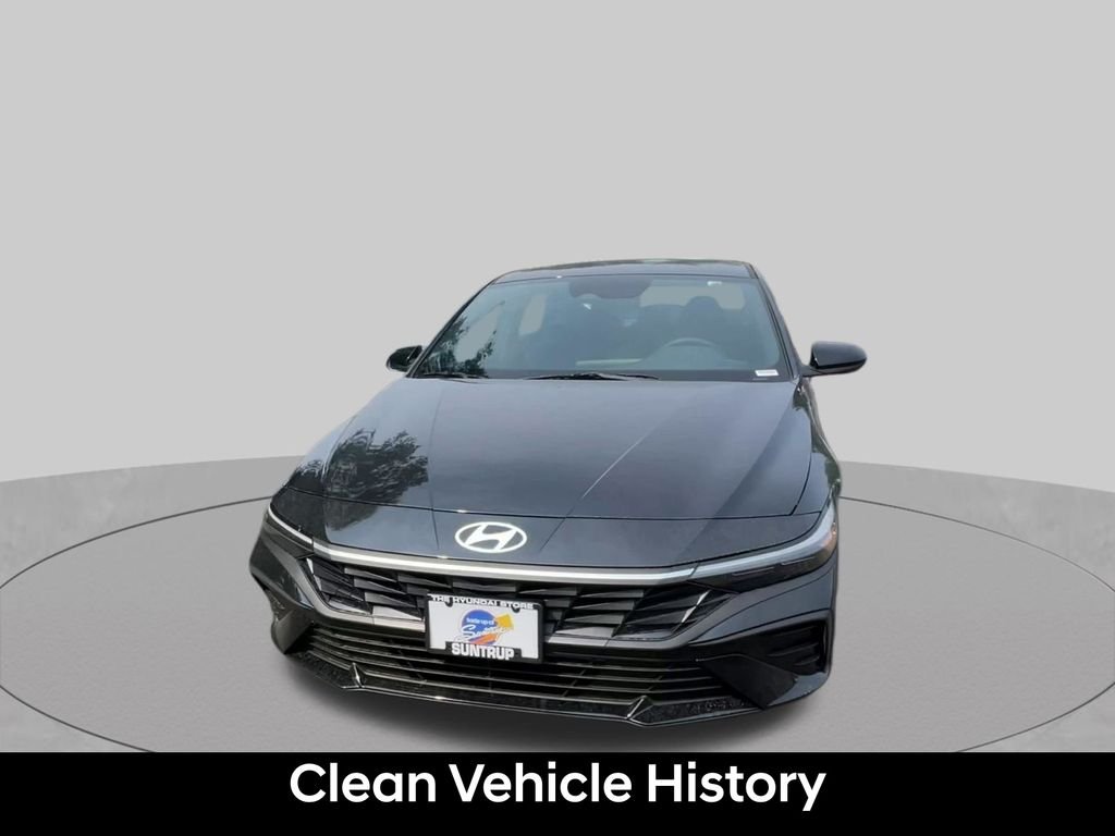 2025 Hyundai Elantra SEL - Photo 7