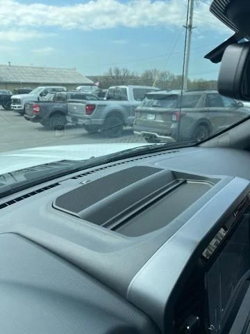 New 2026 Oxford White Ford XLT image 113