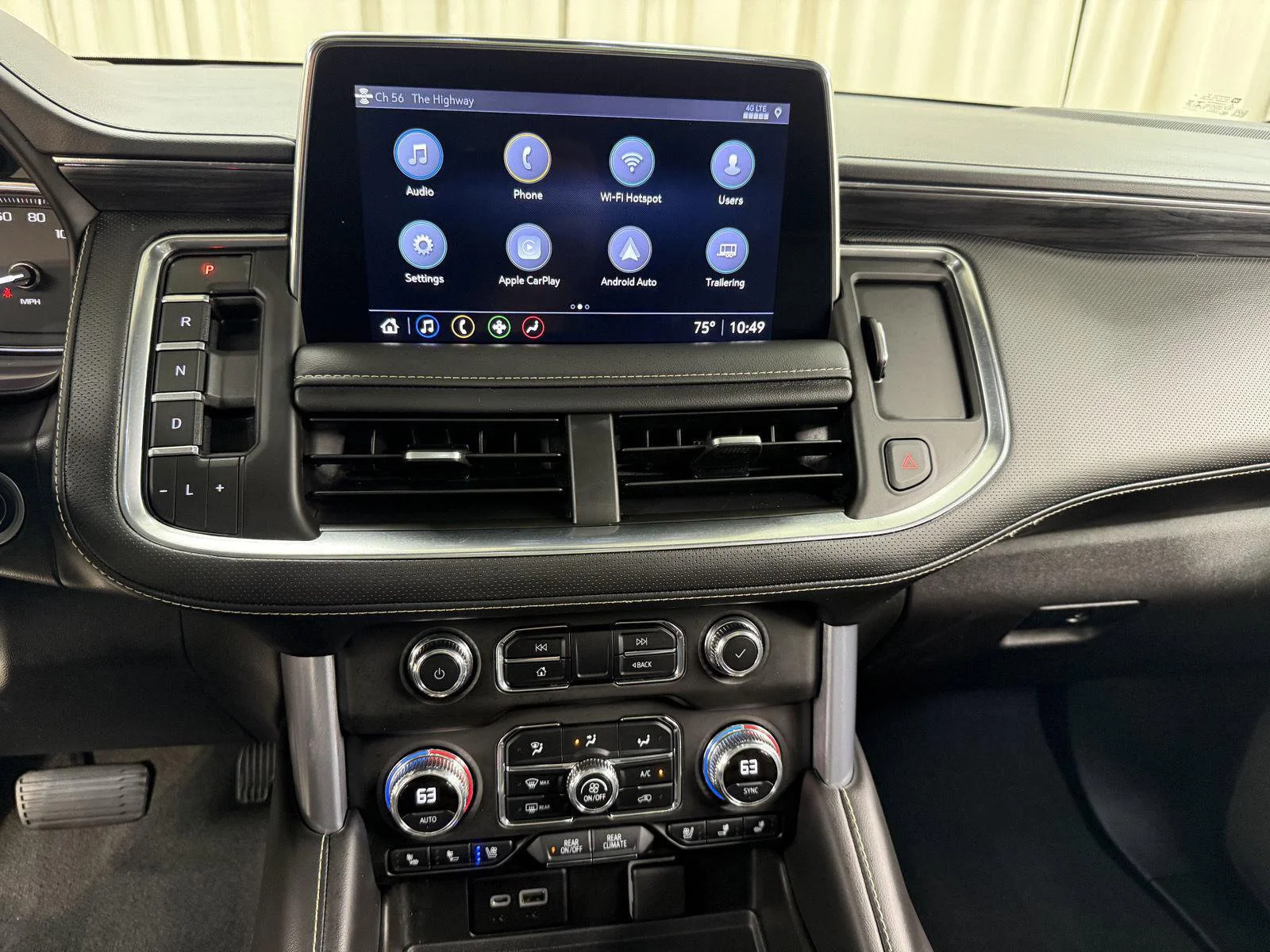 Used 2021 White GMC SLT image 12