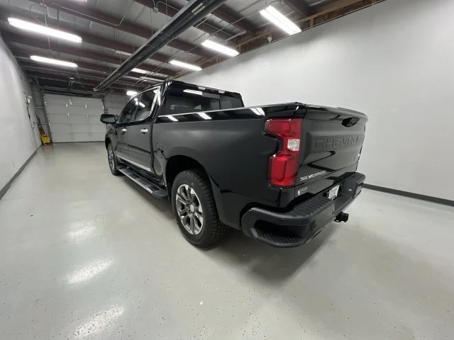 2023 Chevrolet Silverado 1500 High Country - Photo 6