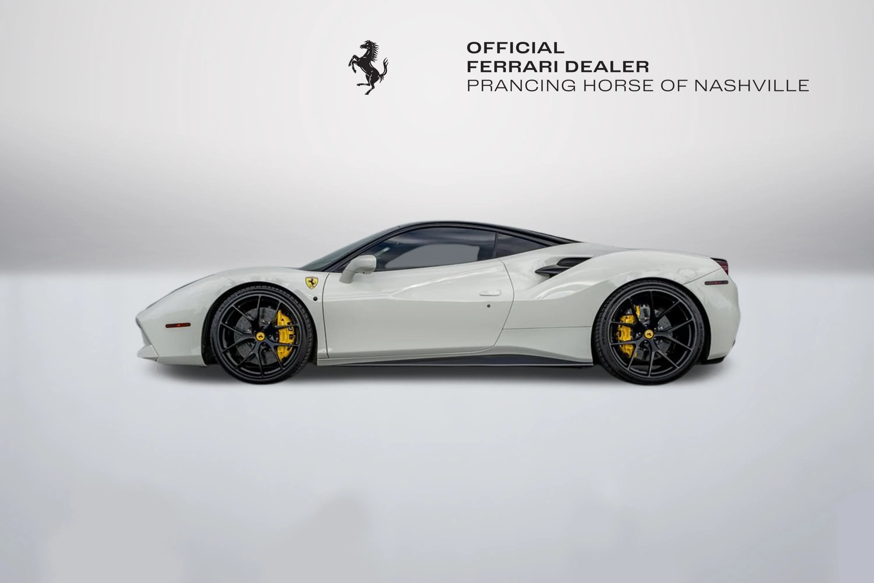 Used 2018 Bianco Avus Ferrari Base image 9