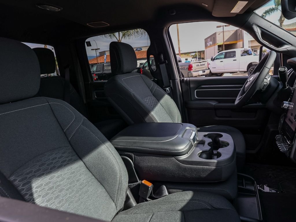 New 2026 Granite Crystal Metallic Clear-Coat Exterior Paint RAM Big Horn image 19