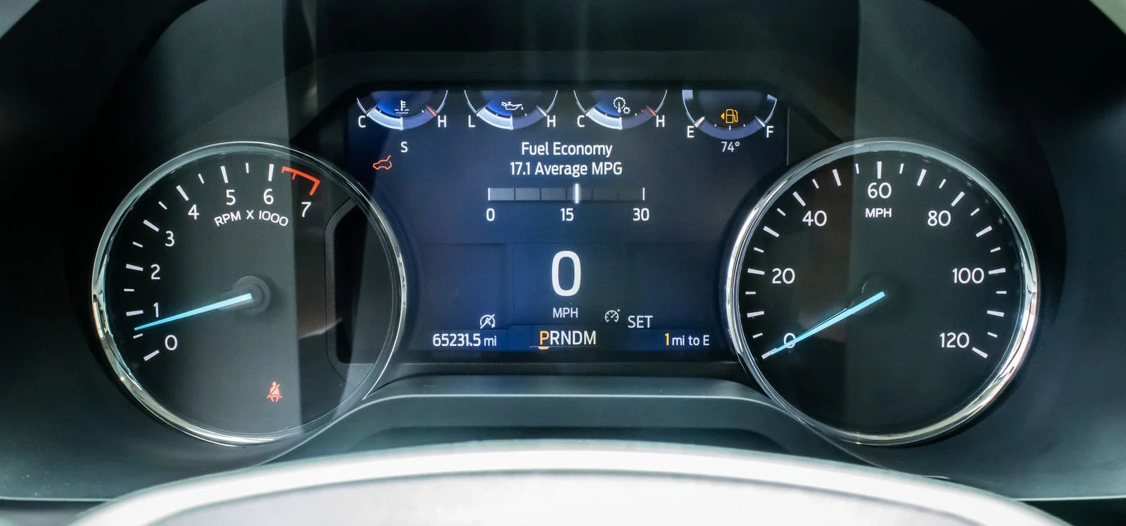 Used 2023 Black Ford XLT image 18
