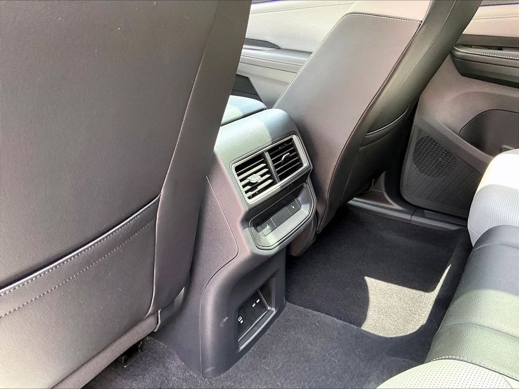Used 2024 White Volkswagen 2.0T SEL R-Line image 24