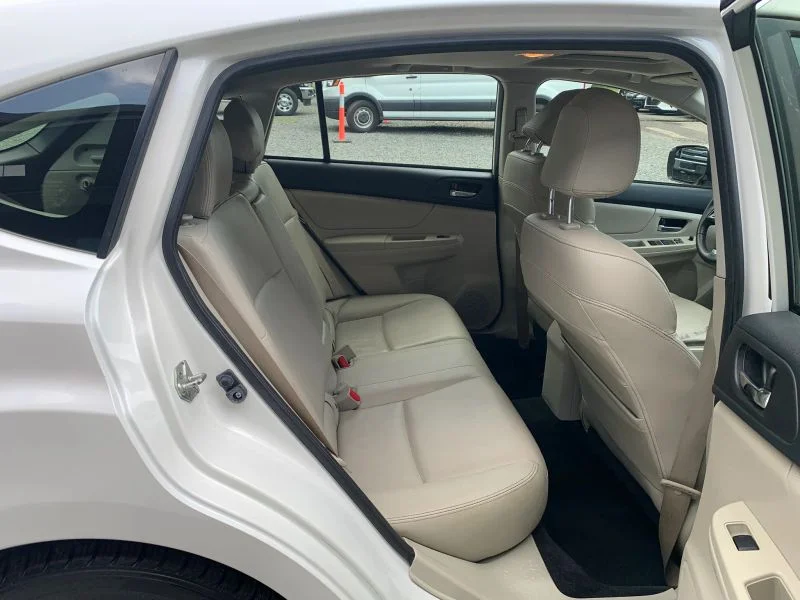 Used 2012 White Subaru 2.0i Sport Limited Wagon 4D image 42