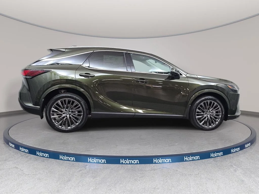 New 2026 Nori Green Pearl Lexus LUXURY image 4