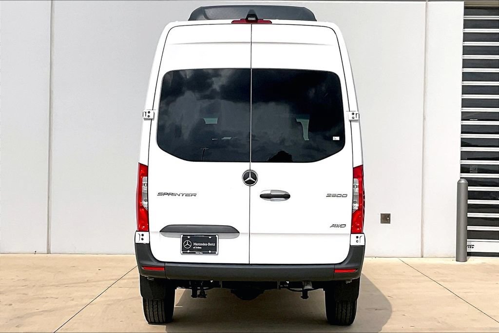 New 2025 Arctic White Mercedes-Benz  image 21