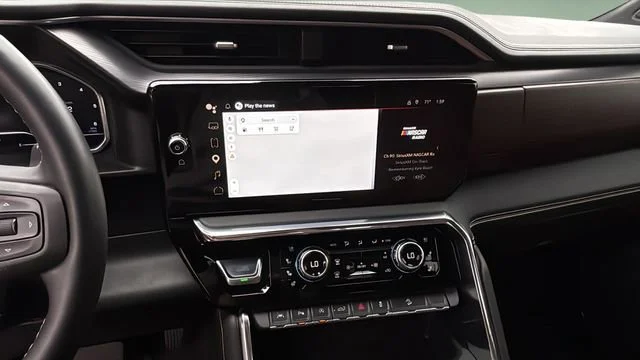 Used 2025 Sterling Metallic GMC Denali Ultimate image 26