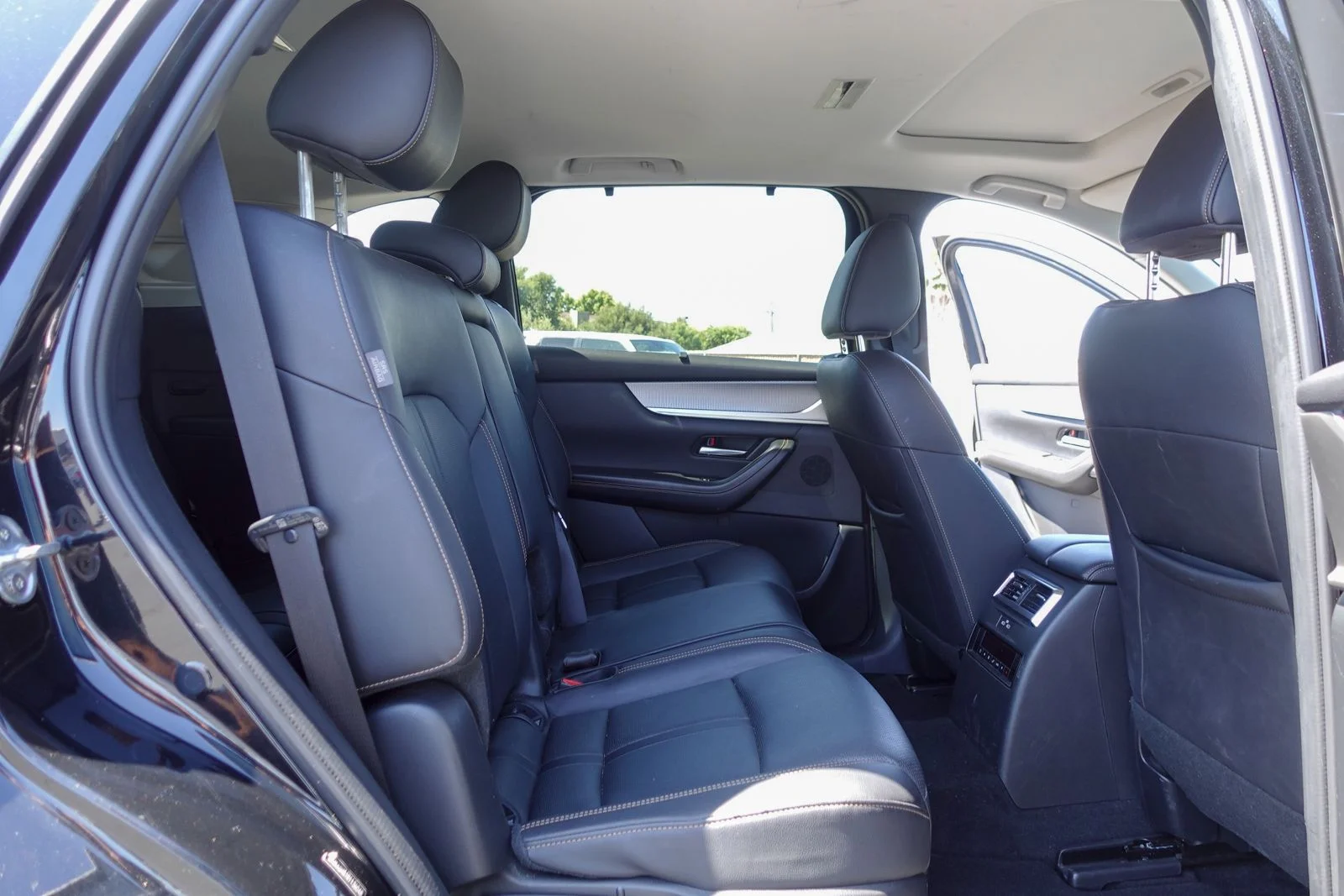 Used 2024 Jet Black Mica Mazda Preferred image 14