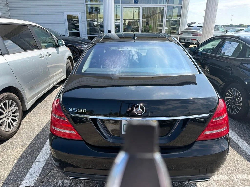 Used 2013  Mercedes-Benz S 550 image 4
