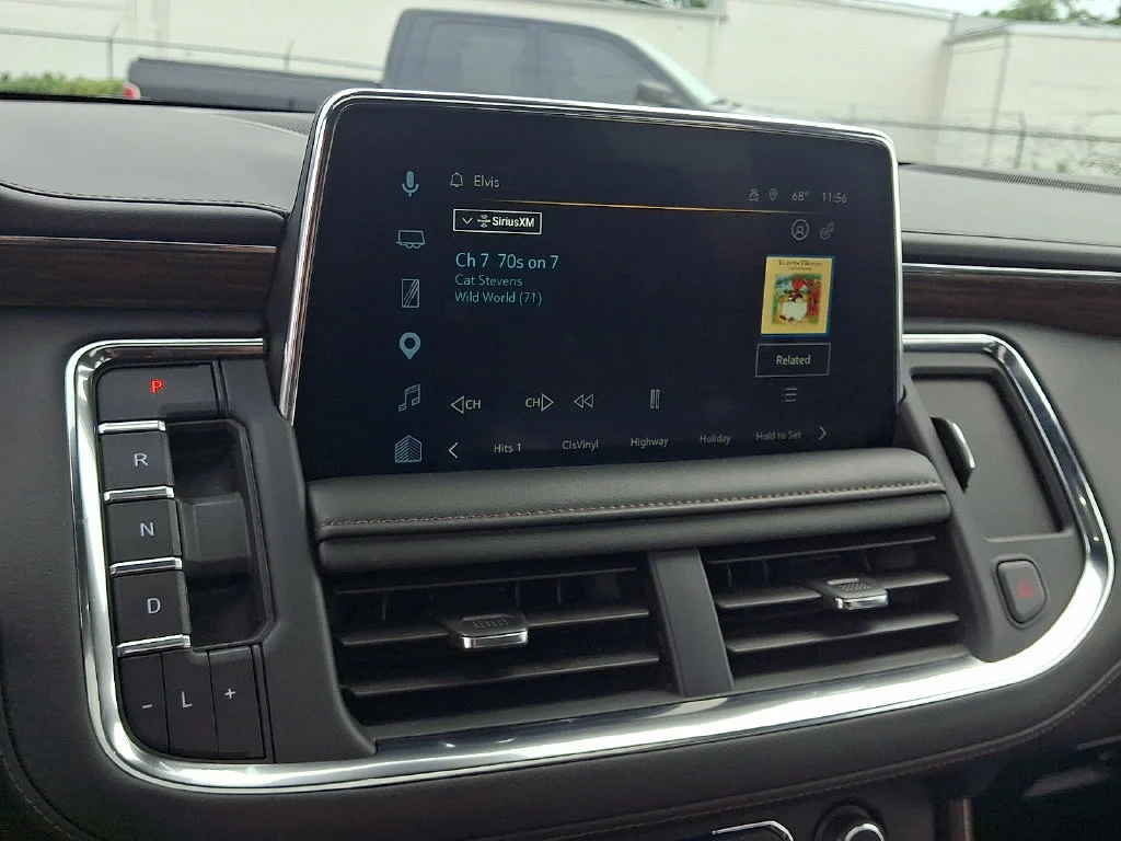 Used 2024 Black Chevrolet High Country image 24