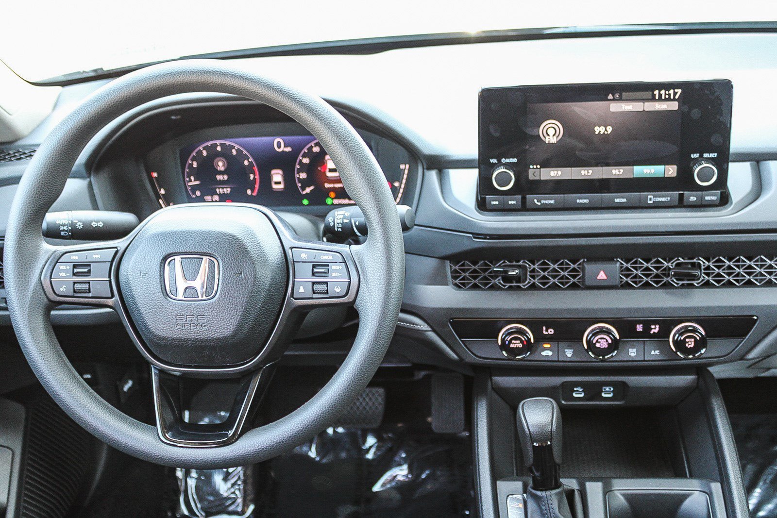 2025 Honda Accord LX - Photo 42