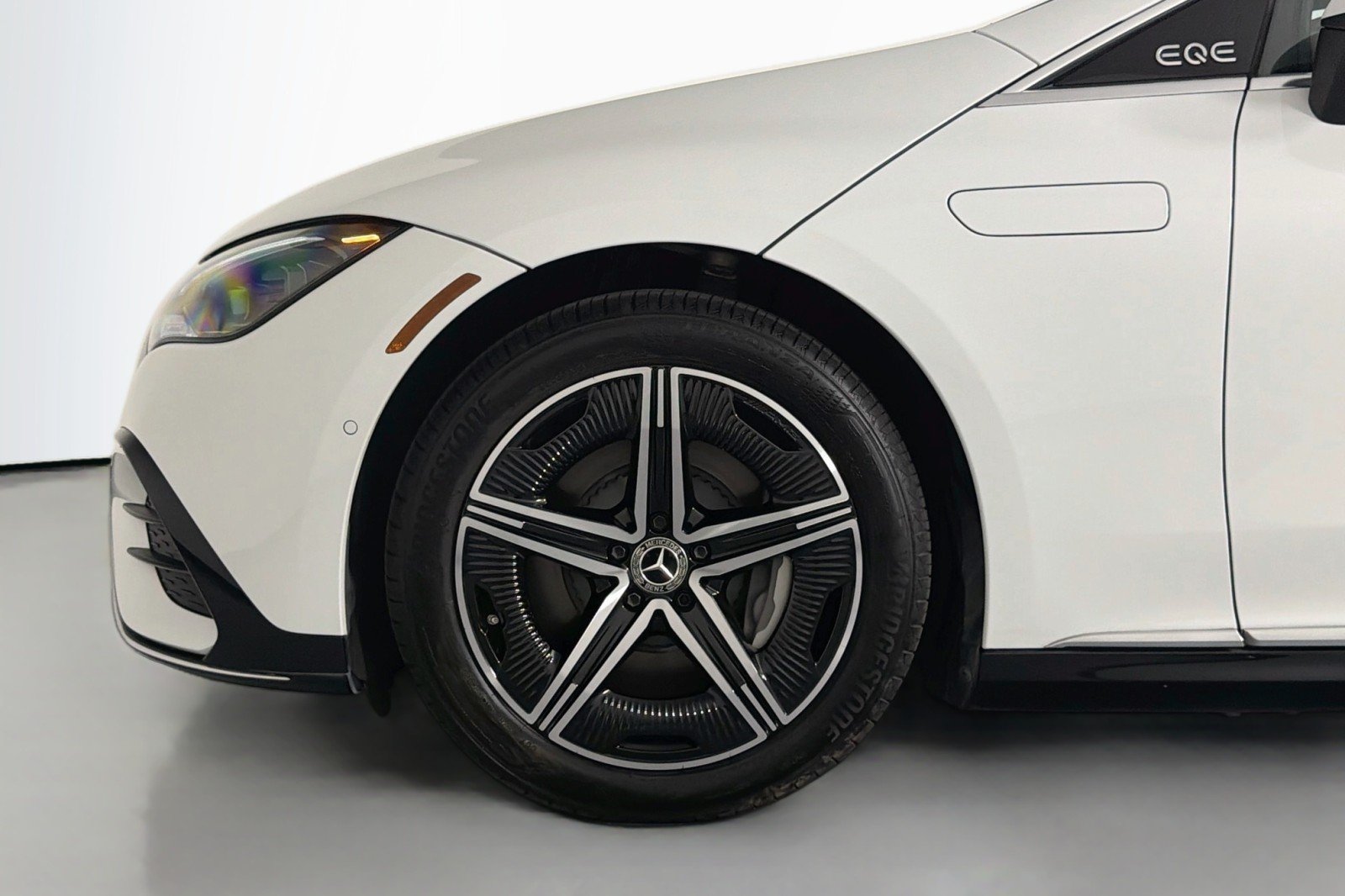 Certified Used 2023 MANUFAKTUR Moonlight White Metallic Mercedes-Benz 500 image 10