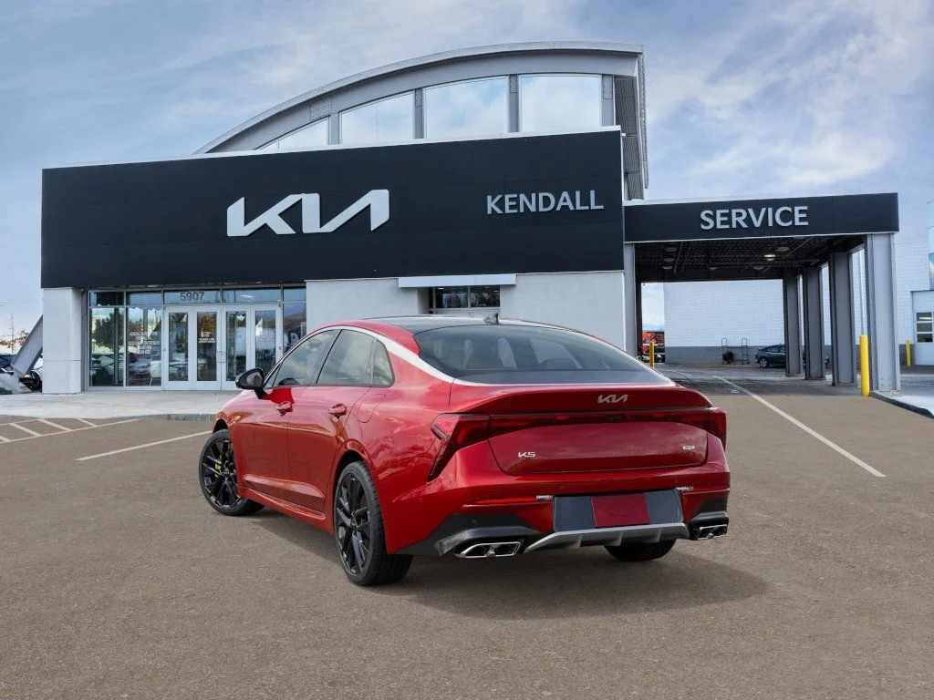 2026 Kia K5 GT - Photo 4