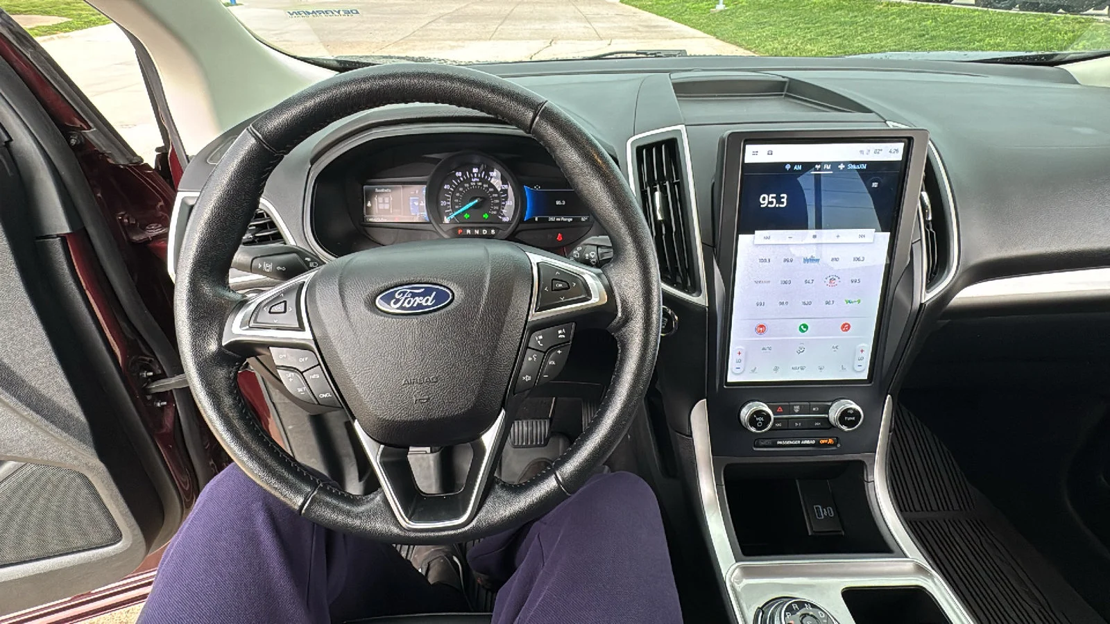 Used 2023 Red Ford SEL image 23