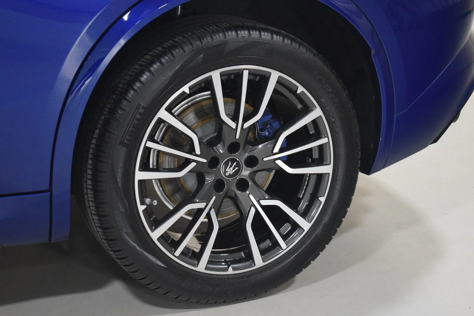 Certified Used 2023 Blue Maserati  image 7