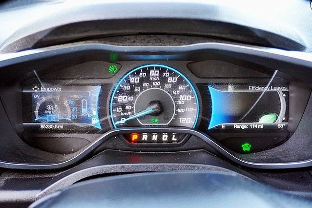 Used 2016 Silver Ford SEL image 28