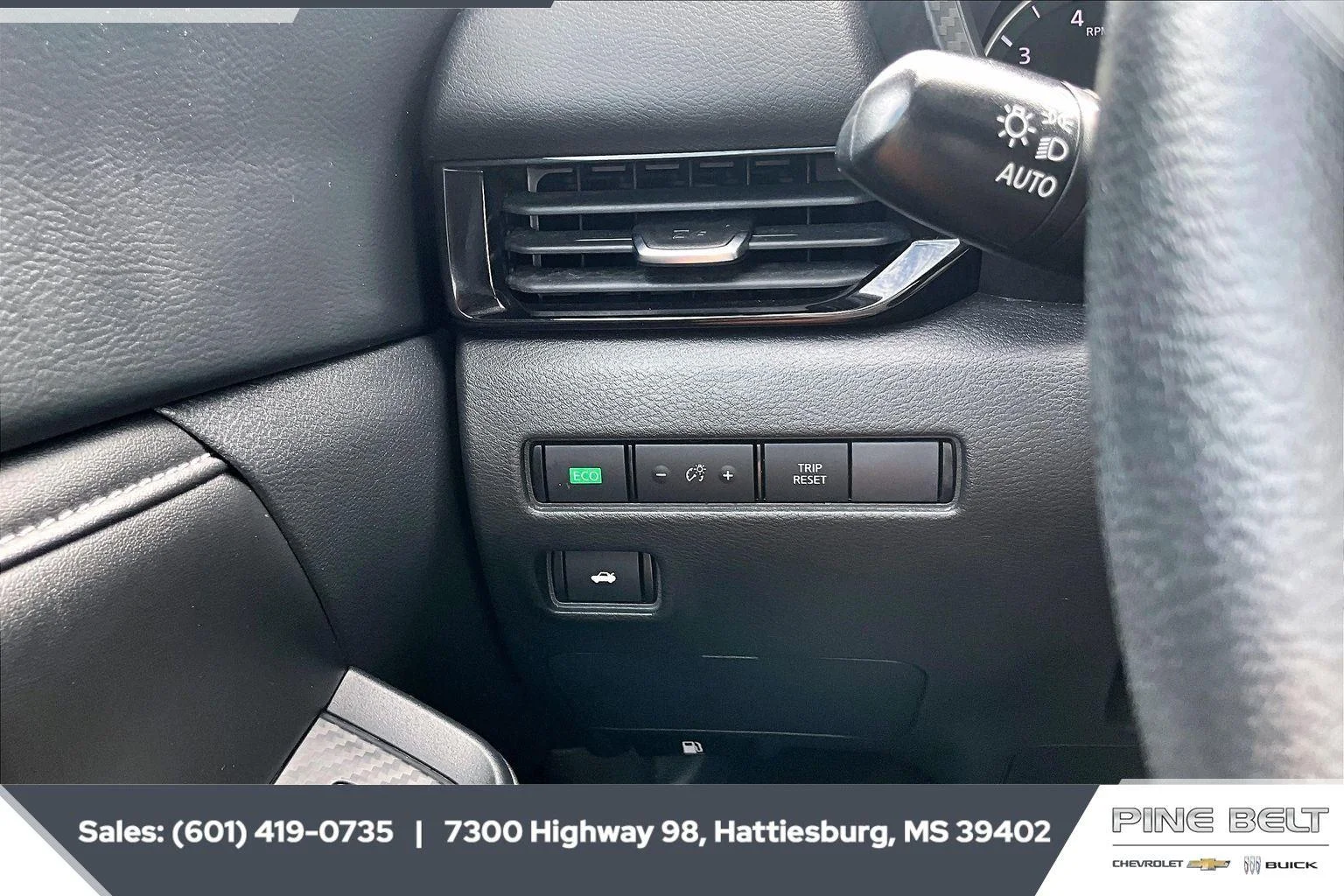 Used 2024 Gun Metallic Nissan SV image 22