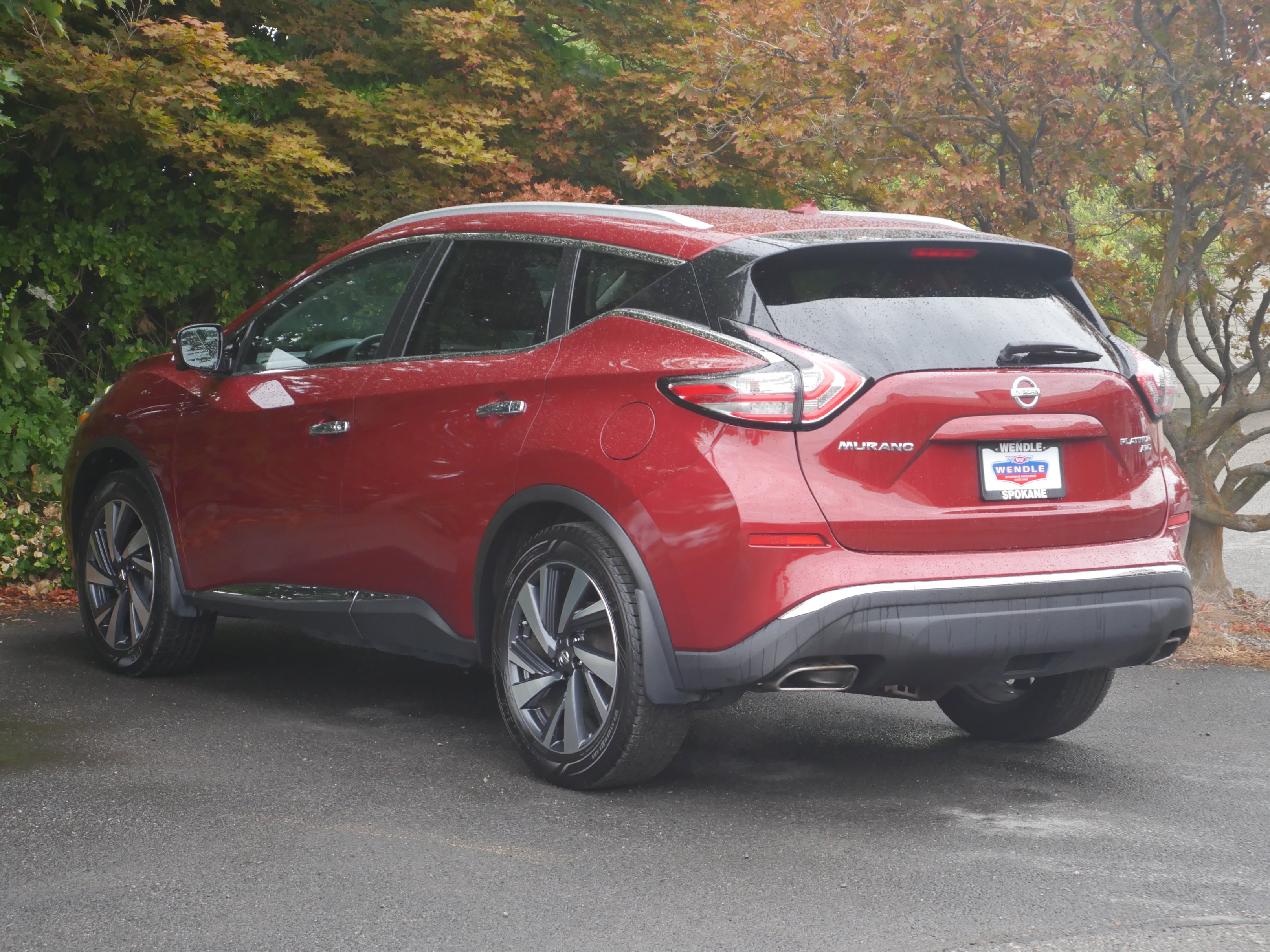 Used 2016 Cayenne Red Metallic Nissan Platinum image 16