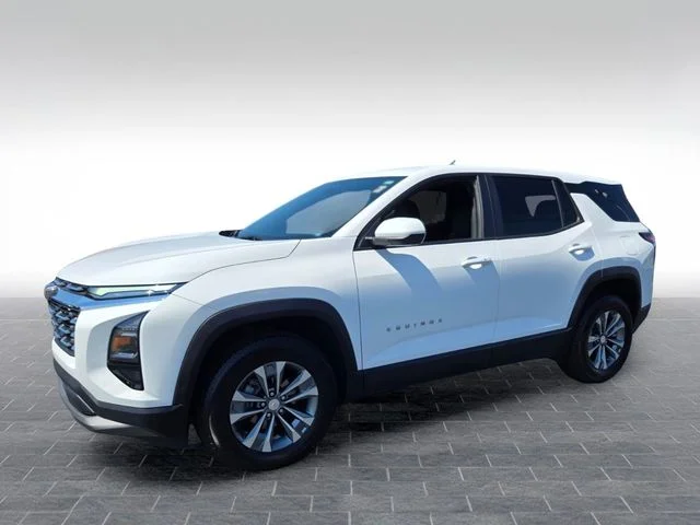Used 2026 White Chevrolet LT image 3