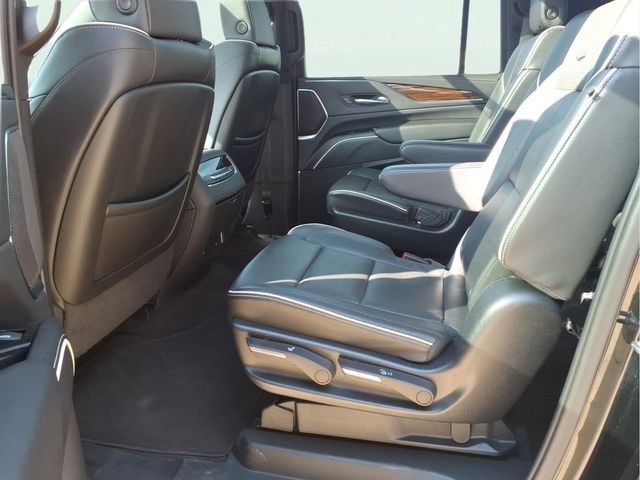 Used 2023 BLACK RAVEN Cadillac 4WD Premium Luxury image 22