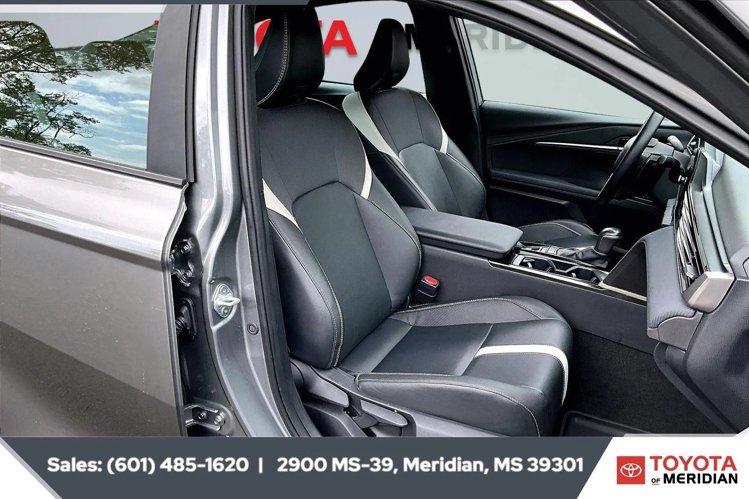 Used 2025 Heavy Metal Toyota LE image 6