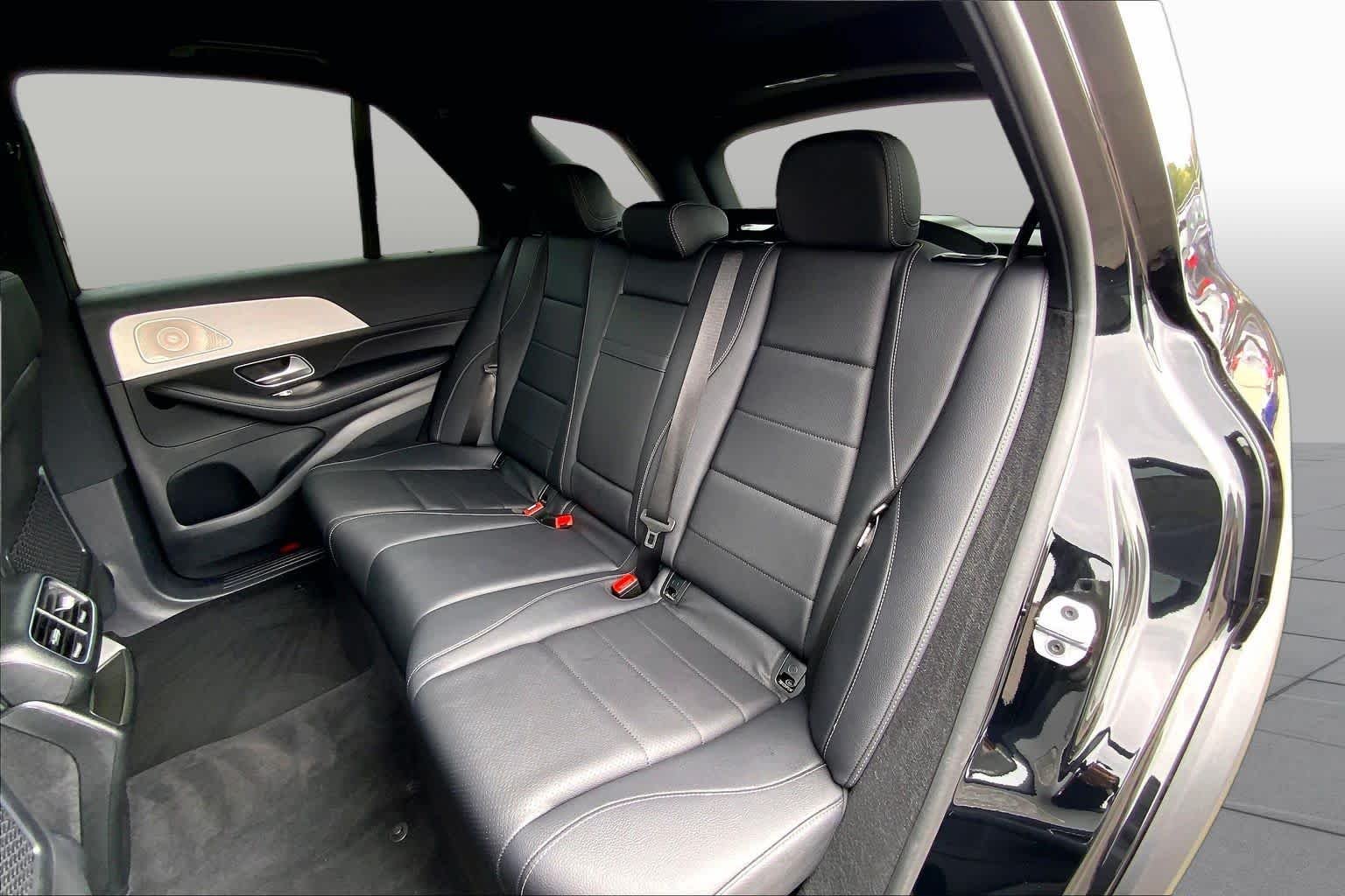 Used 2026 Obsidian Black Metallic Mercedes-Benz GLE 350 image 21